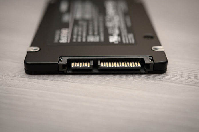 Dysk-SSD-1-TB-vs-HDD-1-TB-–-co-lepsze Dysk SSD 1 TB vs HDD 1 TB