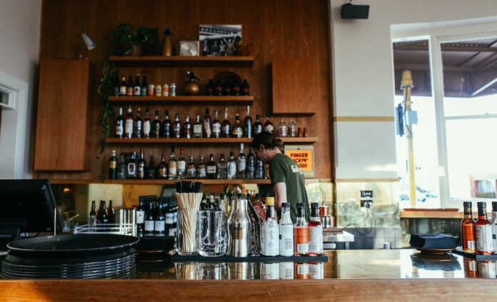 Od którego tygodnia ciąży alkohol szkodzi?