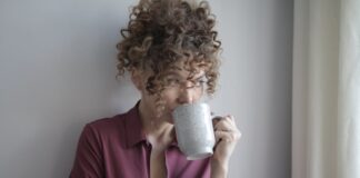 Co mocniejsze cappuccino czy flat white?