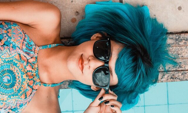 Jak oświetlić basen stelażowy?