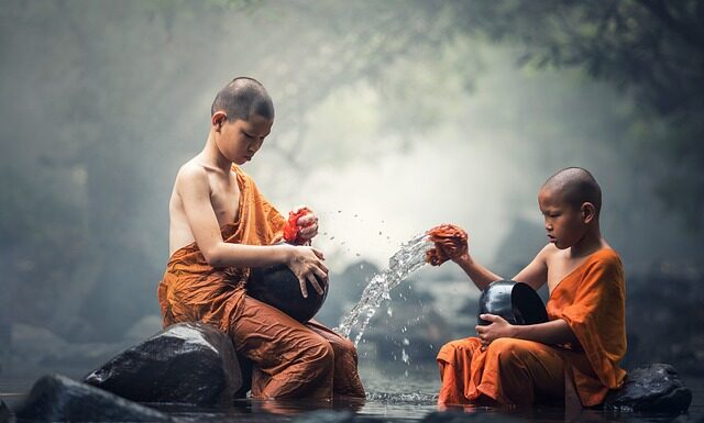 Jak zrobić płyn do czyszczenia tapicerki?